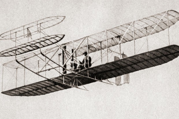 First Airplane In The World