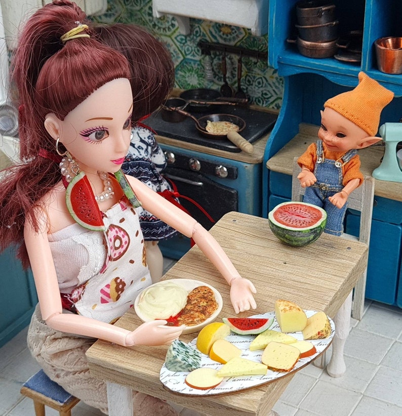 Fake discount barbie food